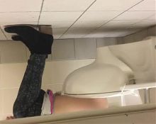 Back to the hospital 2 - Understall toilet